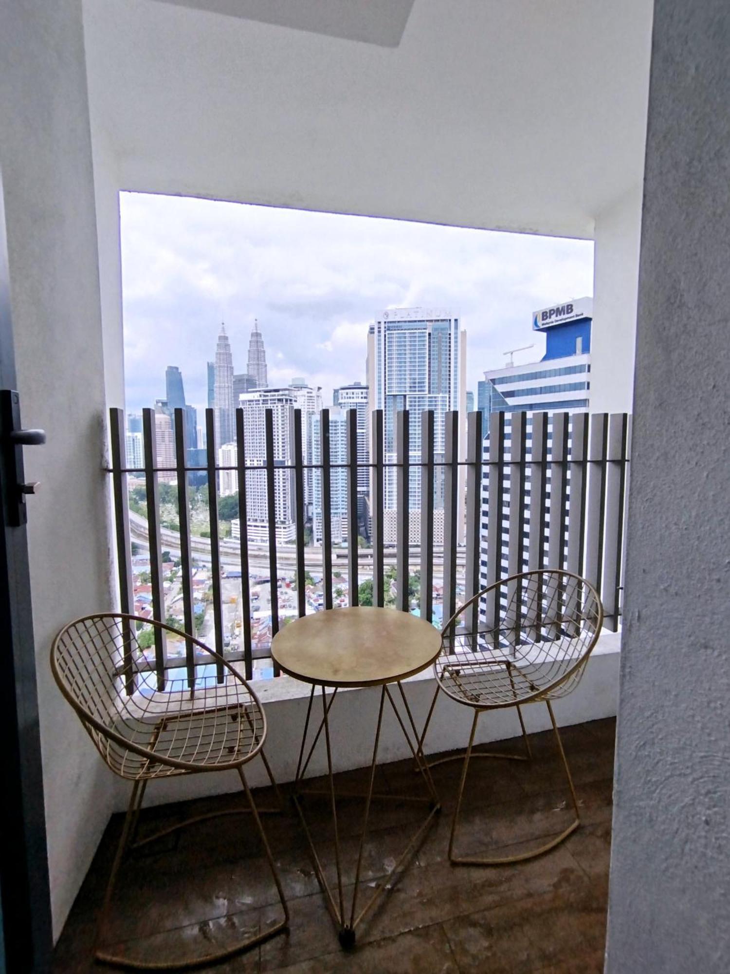 The Colony Klcc View By Nzv Leilighet Kuala Lumpur Eksteriør bilde